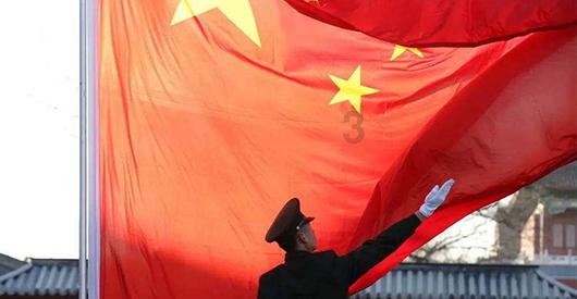 铜警快讯丨蟊贼“四顾”商铺 民警雷霆出击破案